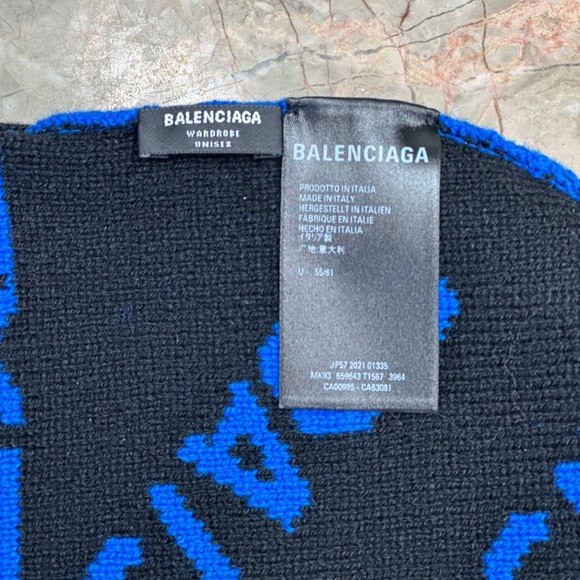 Balenciaga Beanie - Picture 3 of 3